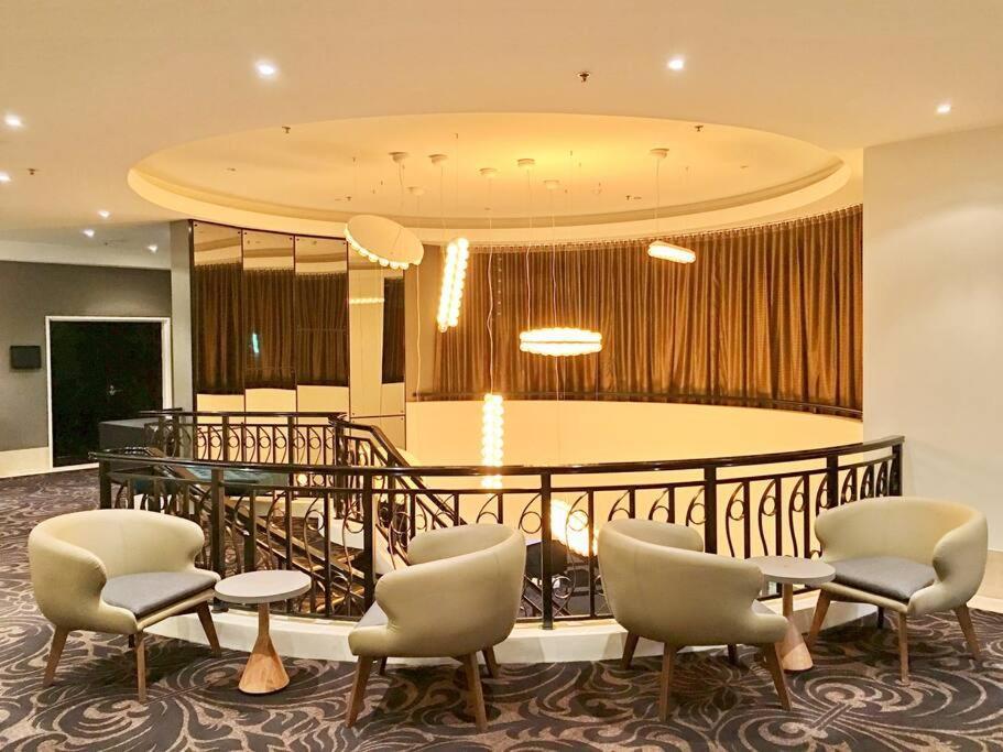 Heartcbd Lux Top Floor 2 Bedroom /Pool/Spa/Gym — Photos 1